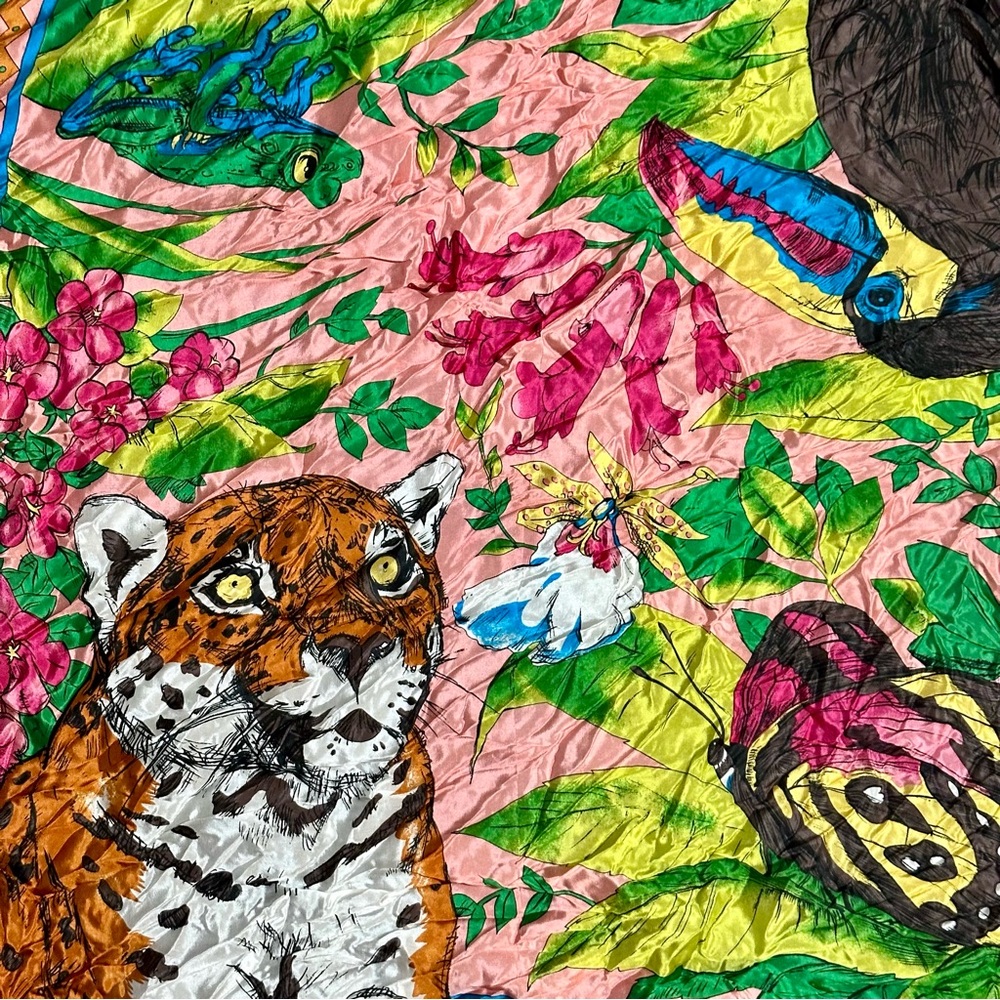 🌈 Colorful Vintage Animal Silk Japanese Art Scarf - Picture 5 of 5